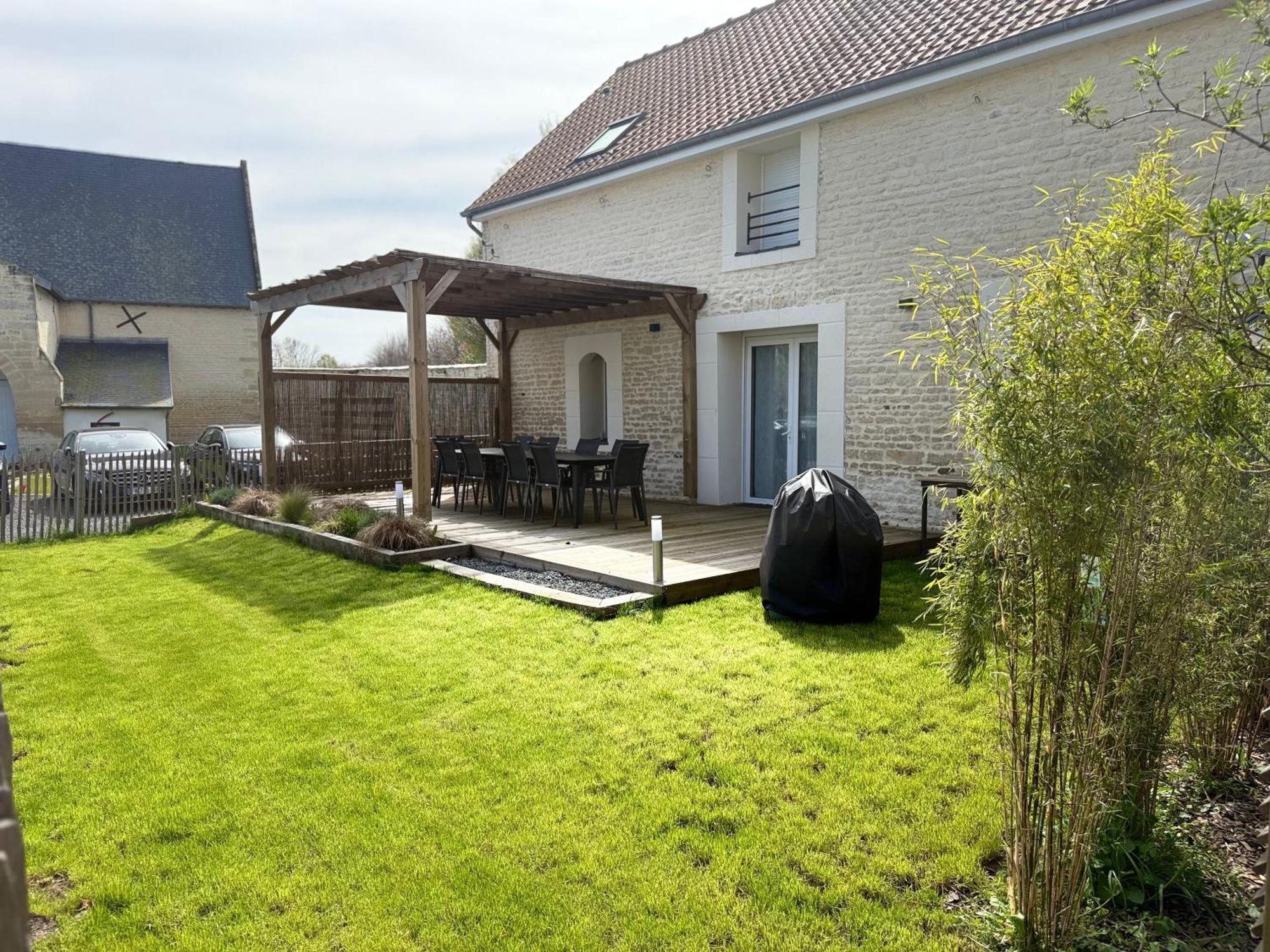 Belle Maison Au Calme Avec Parking Holiday home *